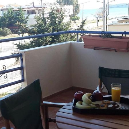 Ideal Family House Néa Péramos Екстериор снимка