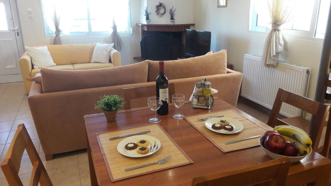 Ideal Family House Néa Péramos Екстериор снимка