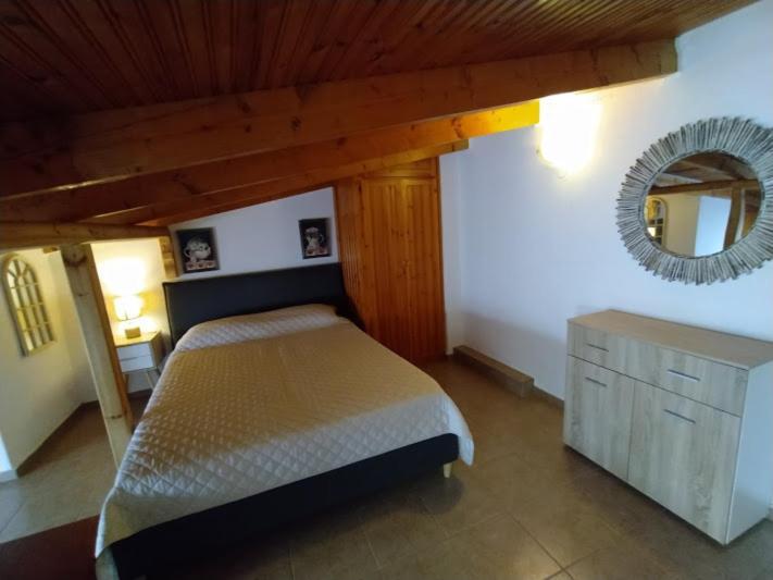 Ideal Family House Néa Péramos Екстериор снимка