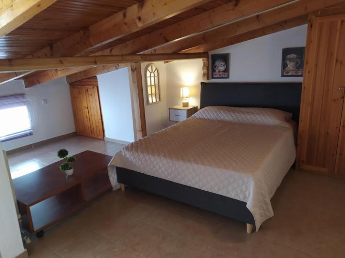 Ideal Family House Néa Péramos Екстериор снимка